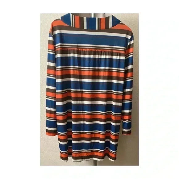 🆕Lily Plus-size Stripe V-Neck Botton Accent Long SleeveTunic 2X🆕 - Picture 2 of 8